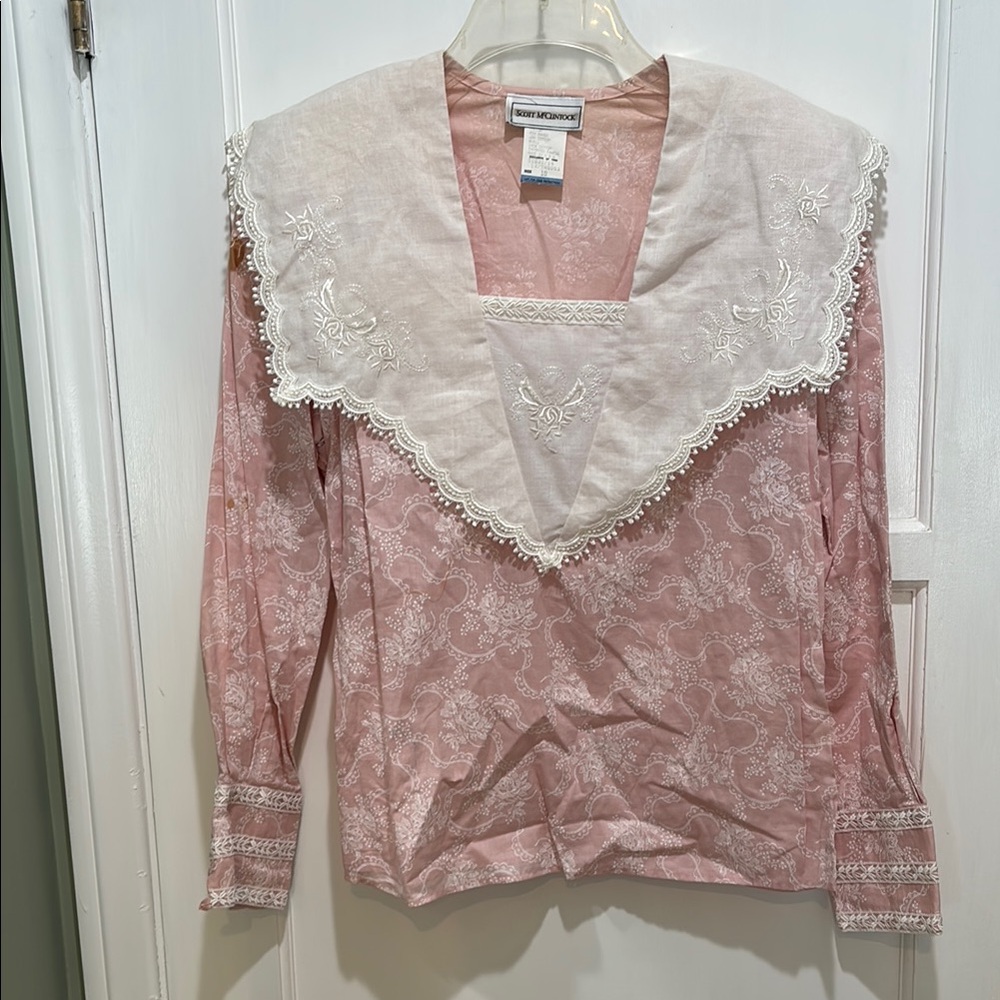 Scott McClintock Pink Romantic Women's Top with Lace Collar size 10